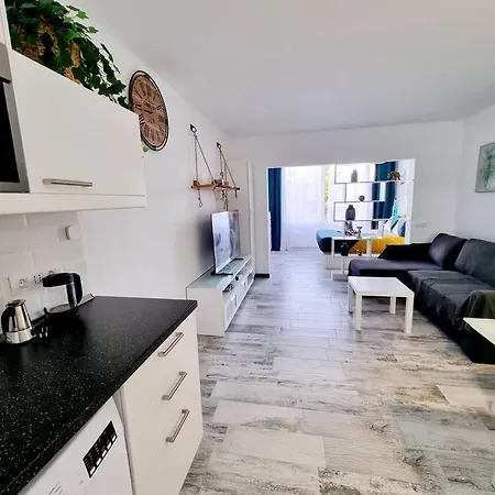 Smeraldo 11 Playa Roca 아파트